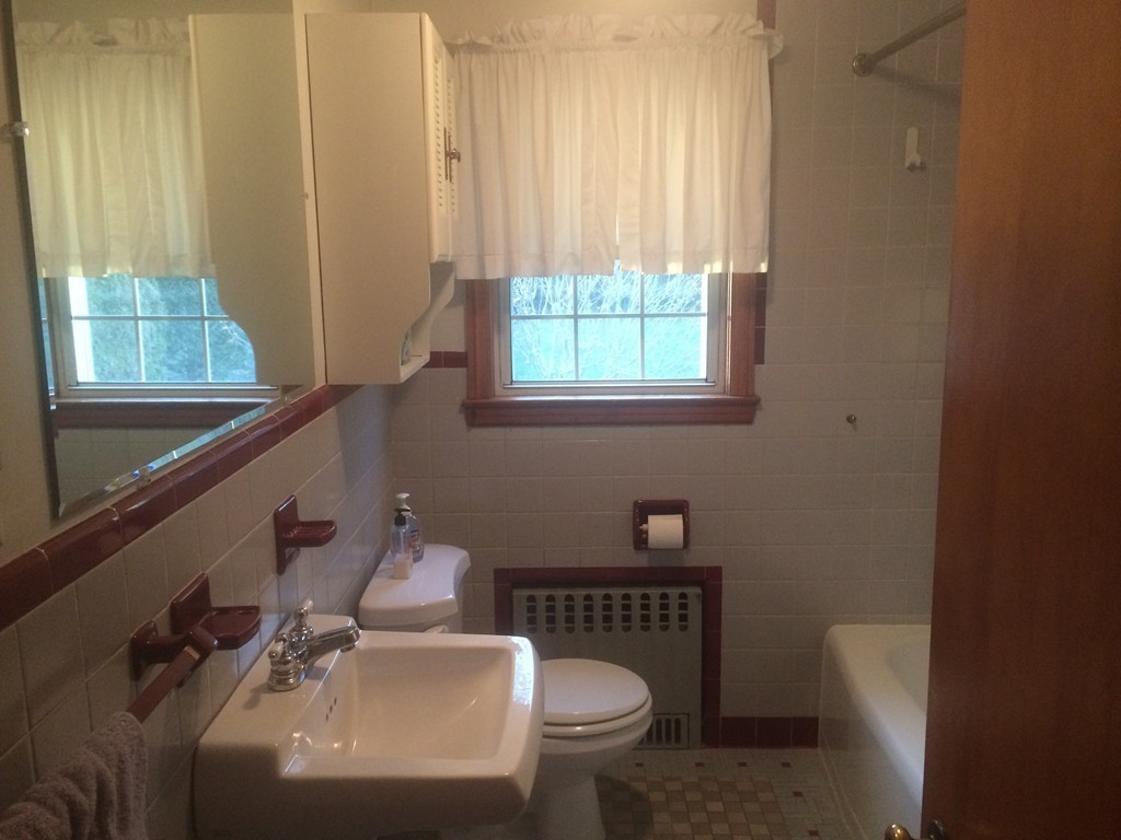 14 White Road Braintree, MA 02184 - Photo 11 of 17 Gallery Image 11