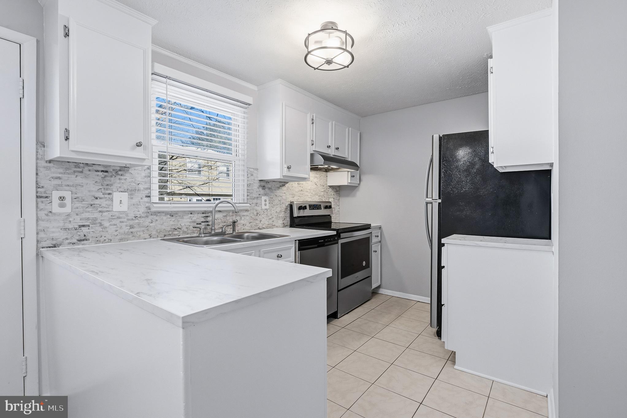 7802 Epsilon Drive Derwood, MD 20855 - Photo 18 of 63