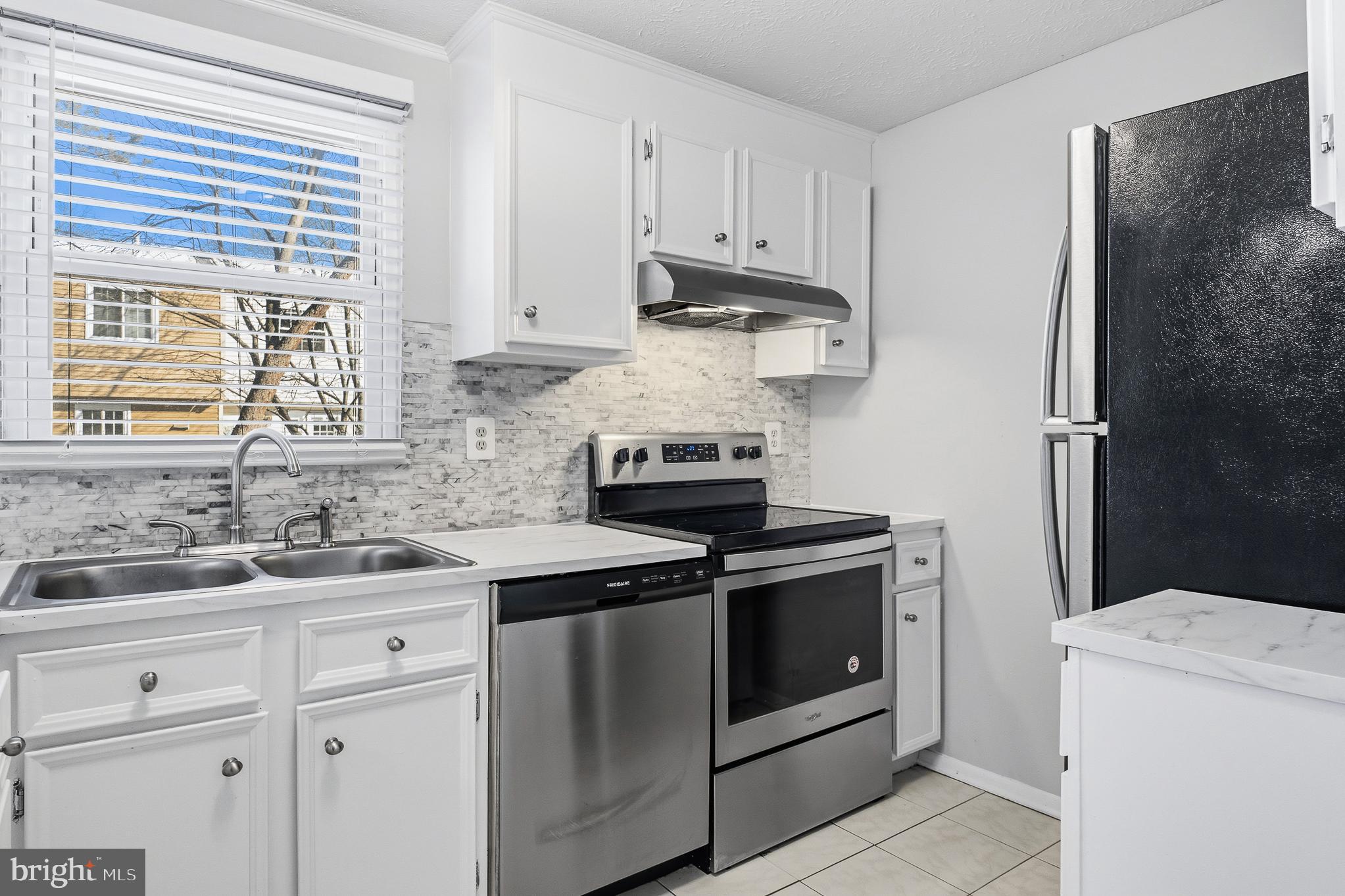 7802 Epsilon Drive Derwood, MD 20855 - Photo 19 of 63