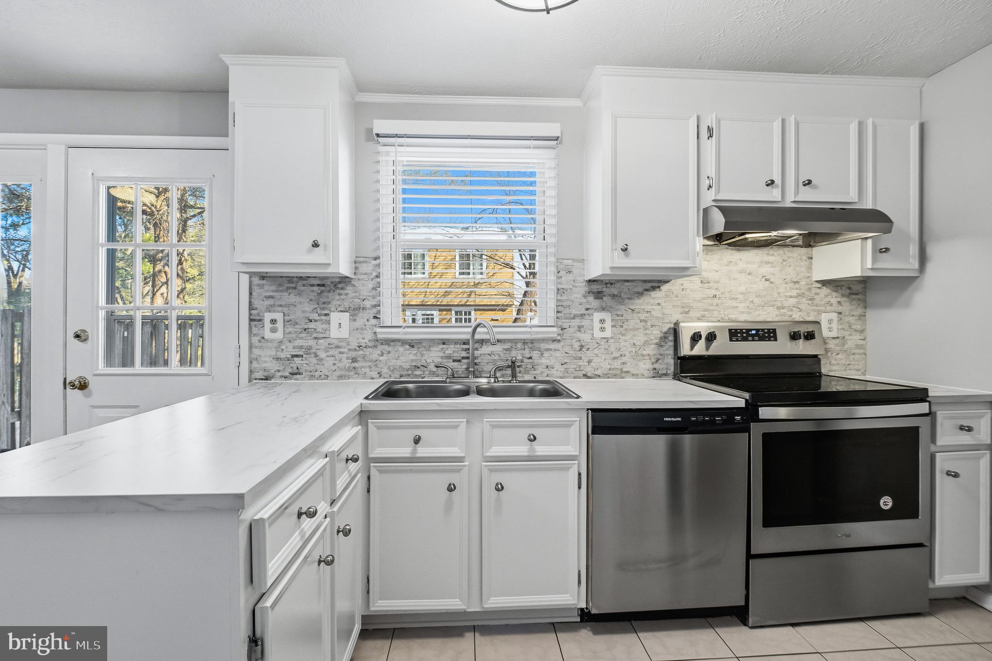 7802 Epsilon Drive Derwood, MD 20855 - Photo 20 of 63