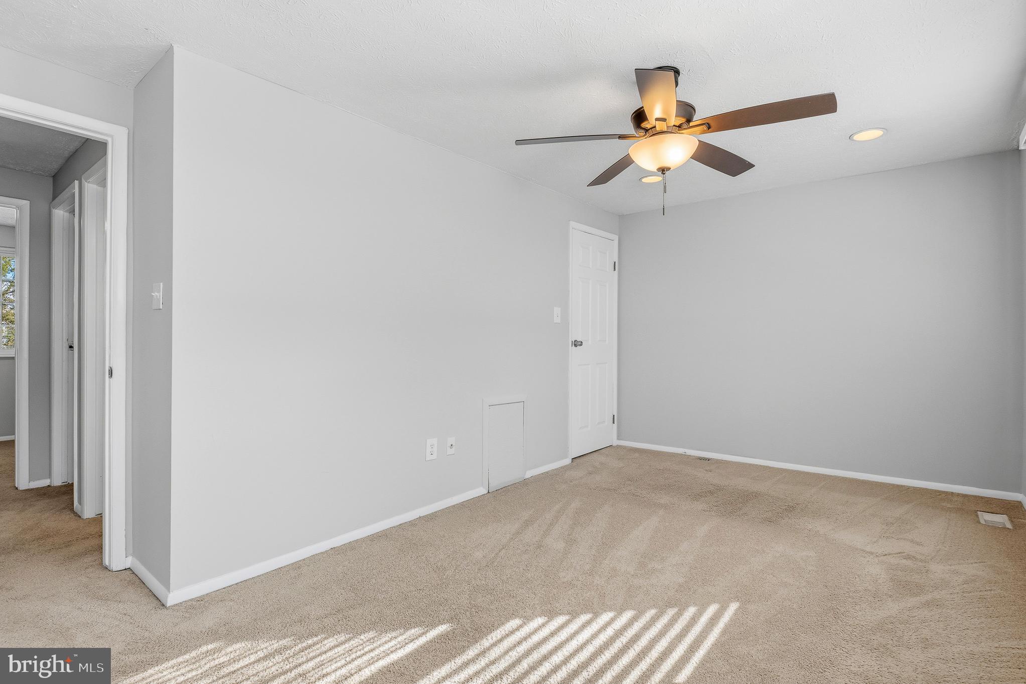 7802 Epsilon Drive Derwood, MD 20855 - Photo 33 of 63