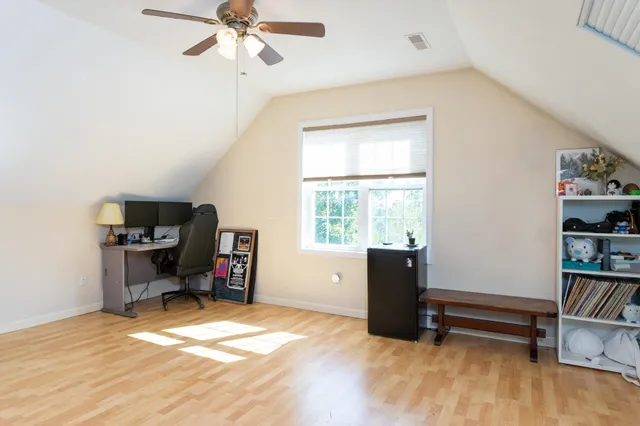 $799,900 | 22 Hobart Hill Road, Brookline, NH 03033