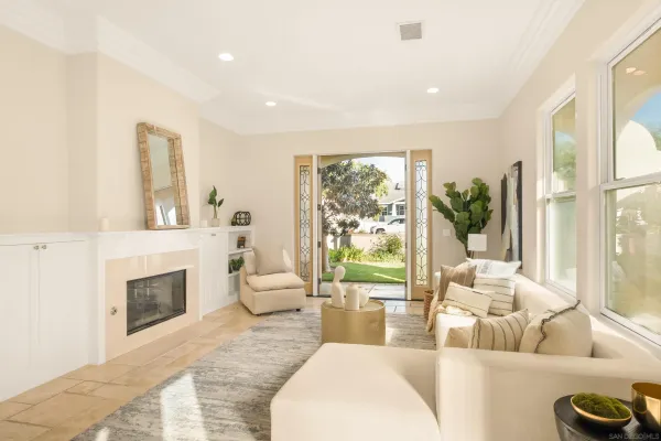 $2,995,000 | 438 H, Coronado, CA 92118
