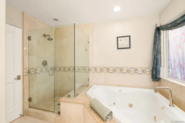 $2,995,000 | 438 H, Coronado, CA 92118