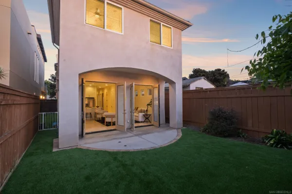 $2,995,000 | 438 H, Coronado, CA 92118