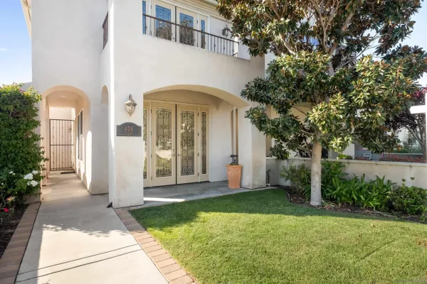 $2,995,000 | 438 H, Coronado, CA 92118