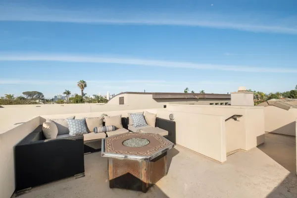 $2,995,000 | 438 H, Coronado, CA 92118