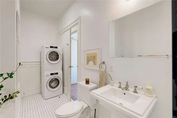 $425,000 | 225 Weybosset Street, Unit 12, Providence, RI 02903