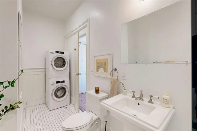 $425,000 | 225 Weybosset Street, Unit 12, Providence, RI 02903