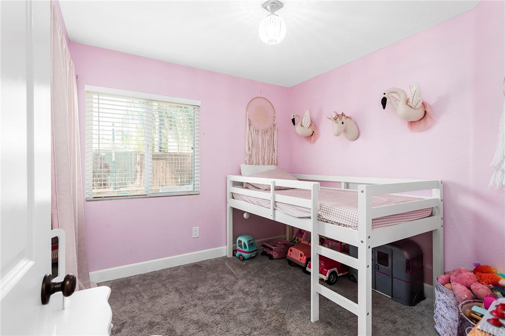 1304 Lilac Ridge Drive Perris, CA 92571 - Photo 17 of 24 Gallery Image 17