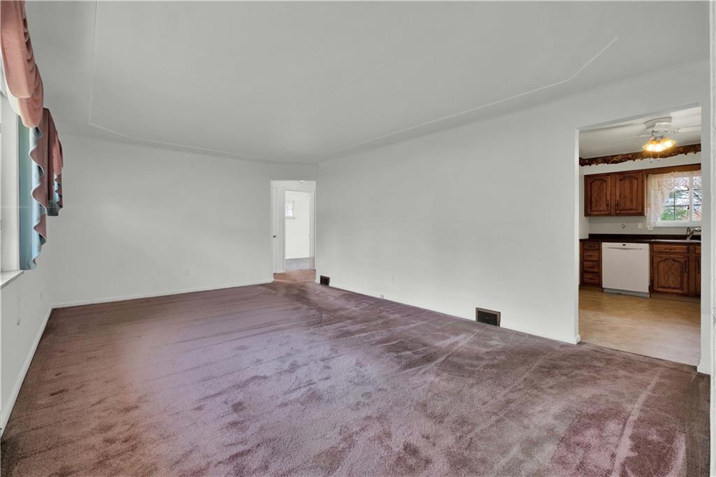 215 McClure Road Cheswick, PA 15024 - Photo 4 of 22 Gallery Image 4