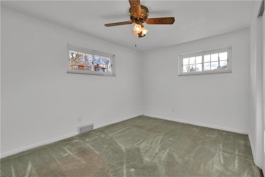 215 McClure Road Cheswick, PA 15024 - Photo 8 of 22 Gallery Image 8