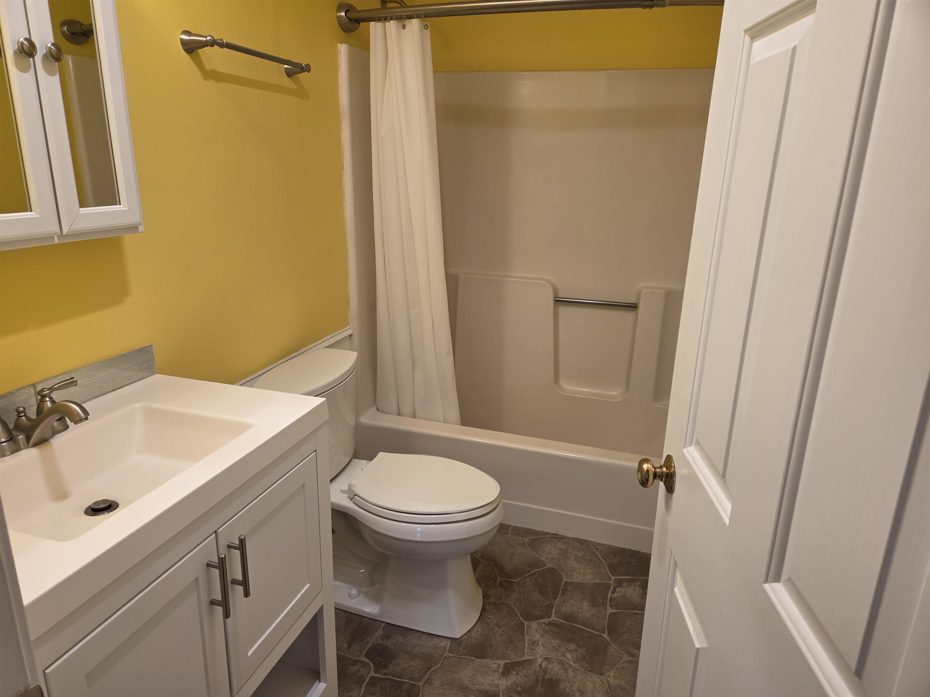 19 Saco Street, Unit 36 Conway, NH 03813 - Photo 10 of 17 Gallery Image 10