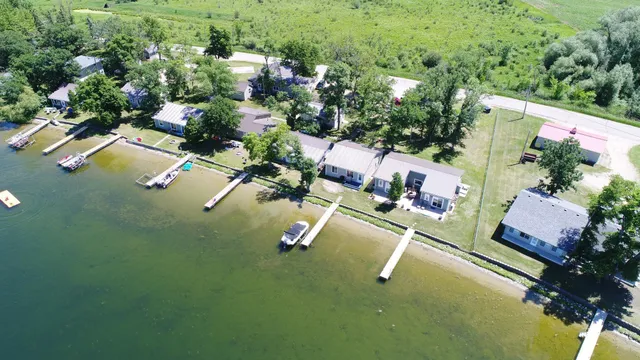 $618,000 | 27096 Little Floyd Lake Road, Detroit Lakes, MN 56501
