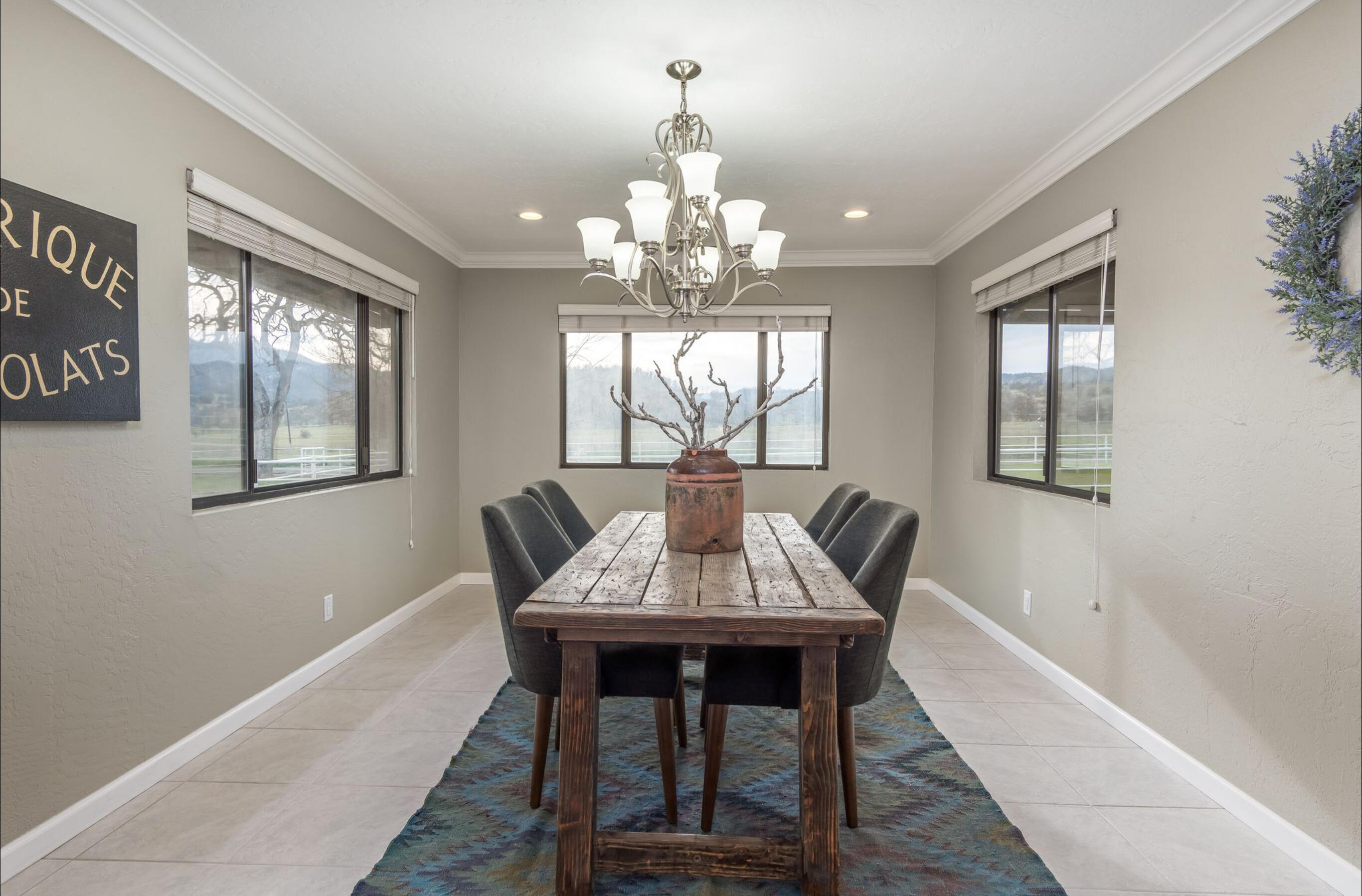 39369 Balch Park Road Springville, CA 93265 - Photo 11 of 44 dining room