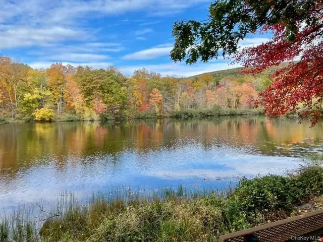 $435,000 | 13 Butternut Court, Highland Mills, NY 10930