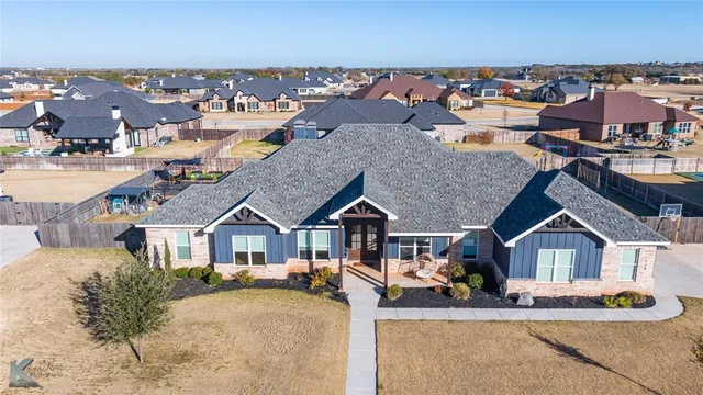 $725,000 | 118 Overbrook Drive, Abilene, TX 79606