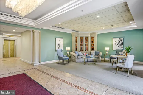 $535,000 | 19350 Magnolia Grove Square, Unit 406, Leesburg, VA 20176