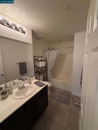 $635,000 | 2459 Chuck Hammond Drive, Fairfield, CA 94533