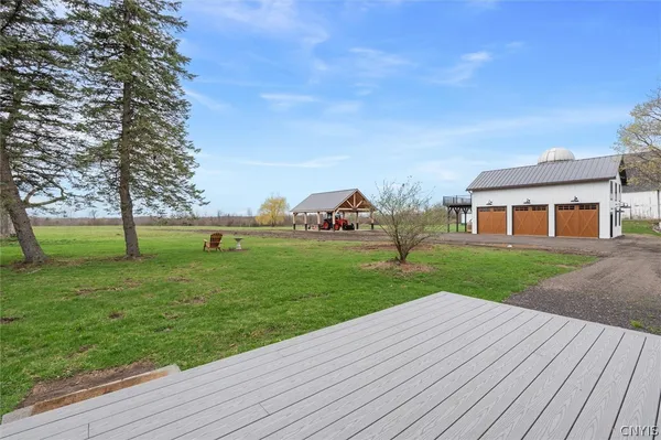 $714,900 | 7852 Highway 104, Oswego, NY 13126