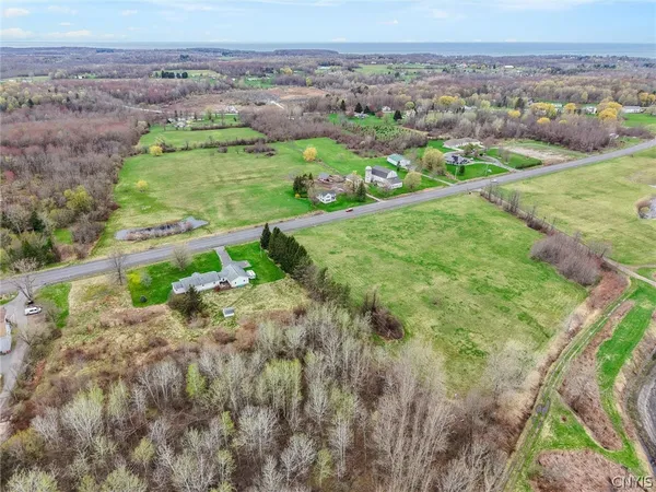 $714,900 | 7852 Highway 104, Oswego, NY 13126