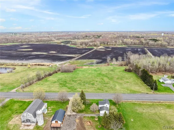 $714,900 | 7852 Highway 104, Oswego, NY 13126