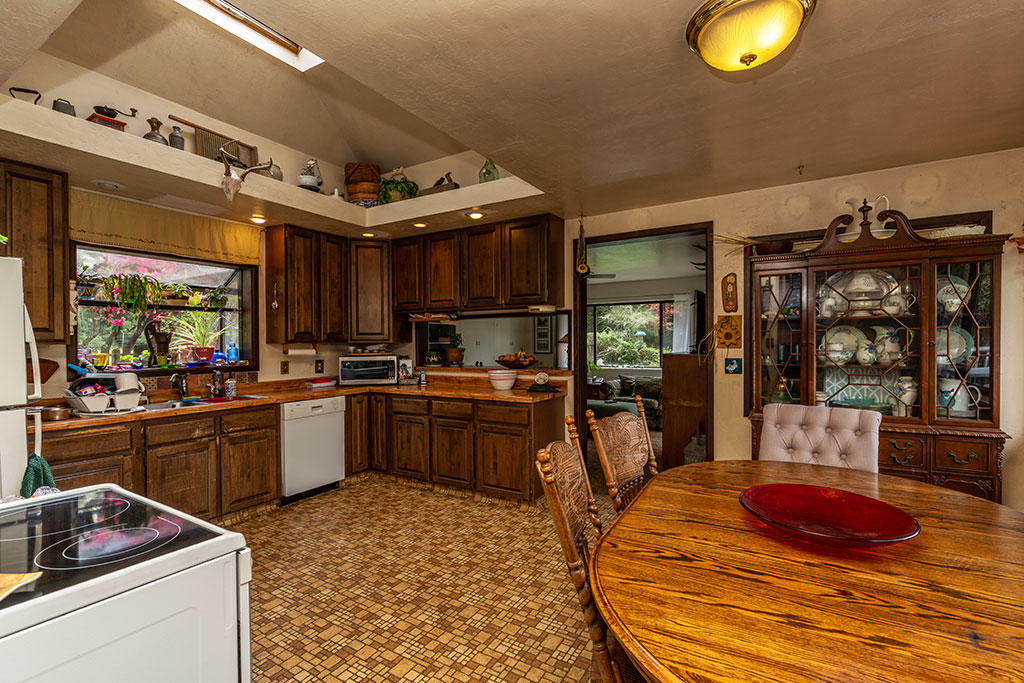 1255 Alder Grove Road Arcata, CA 95521 - Photo 31 of 72