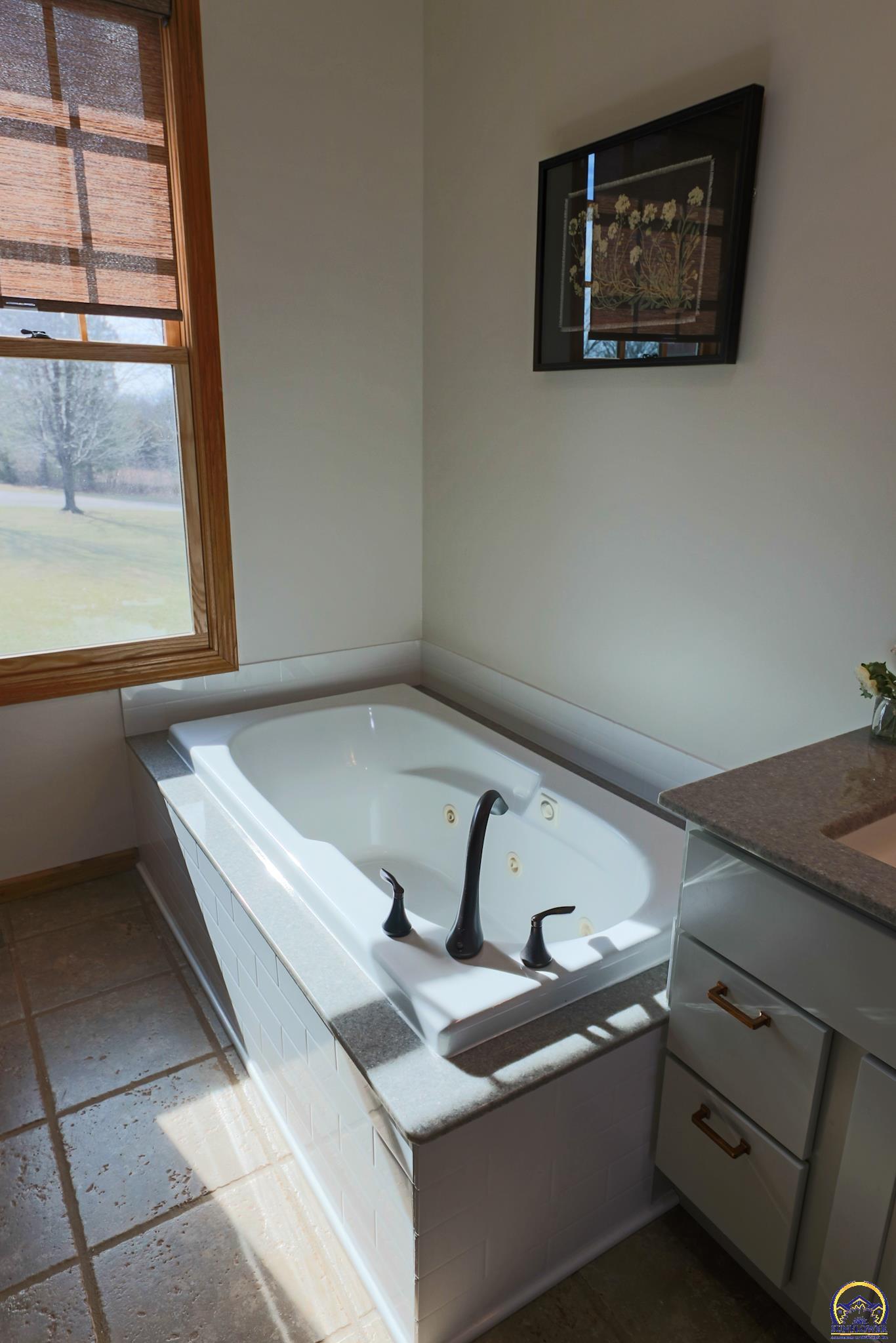 2334 Rd P Emporia, KS 66801 - Photo 43 of 93 Master Bathroom
