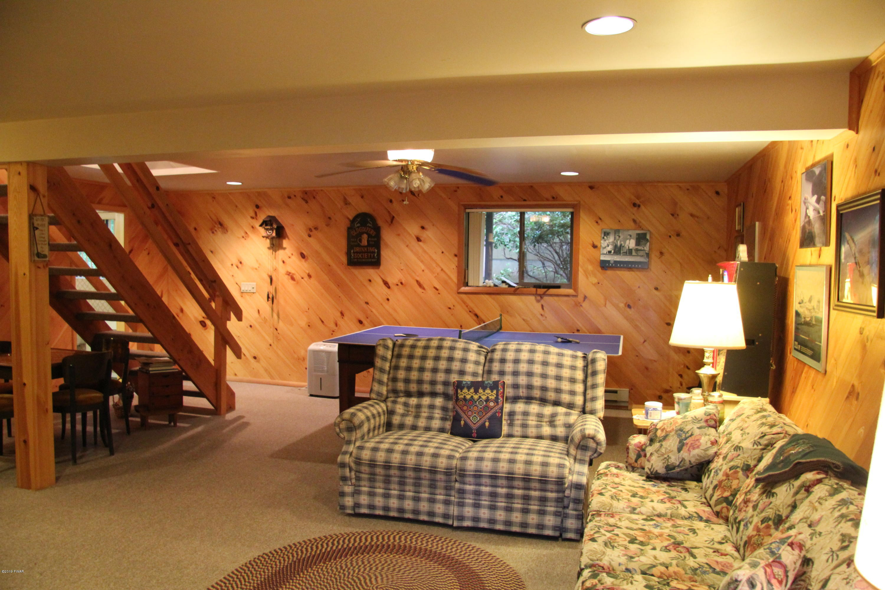 4006 Par Drive Lake Ariel, PA 18436 - Photo 20 of 29