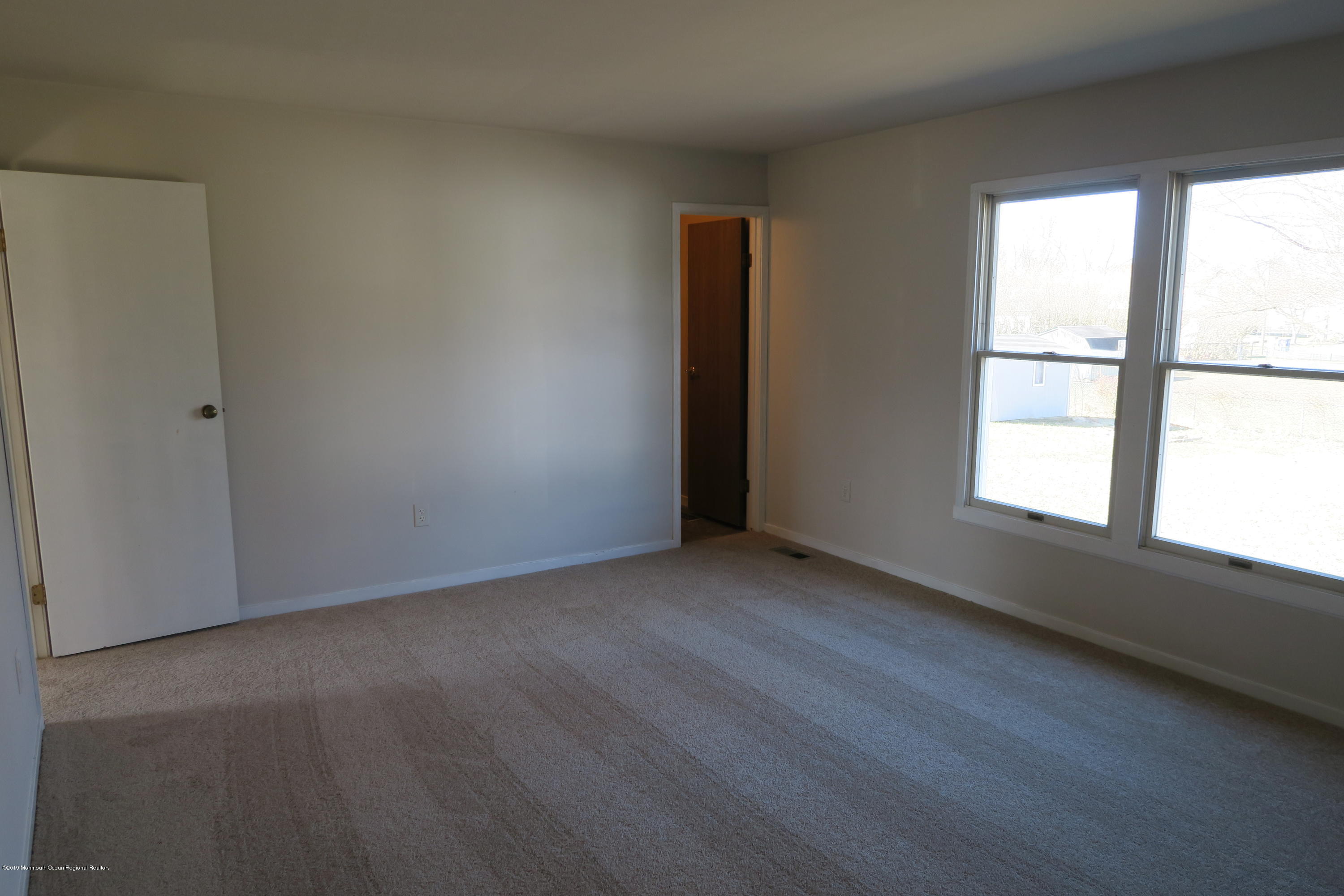 1 Donal Lane Cookstown, NJ 08511 - Photo 20 of 33 IMG_3416