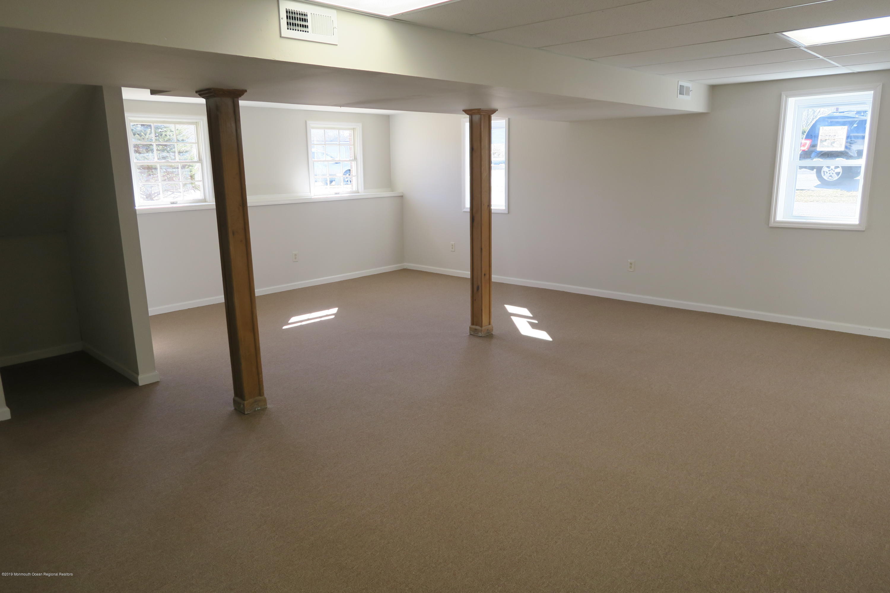 1 Donal Lane Cookstown, NJ 08511 - Photo 24 of 33 IMG_3426