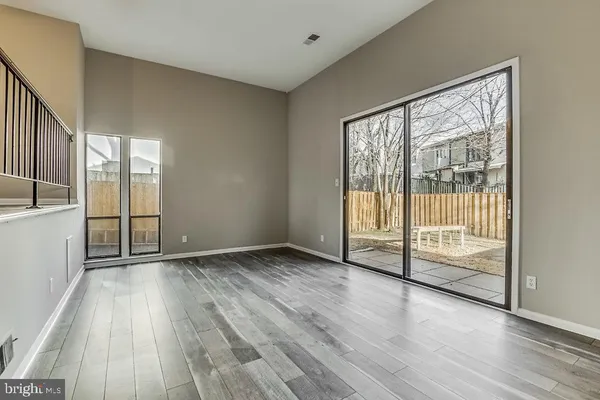 $2,950 | 7301 Larrup Court, Alexandria, VA 22315