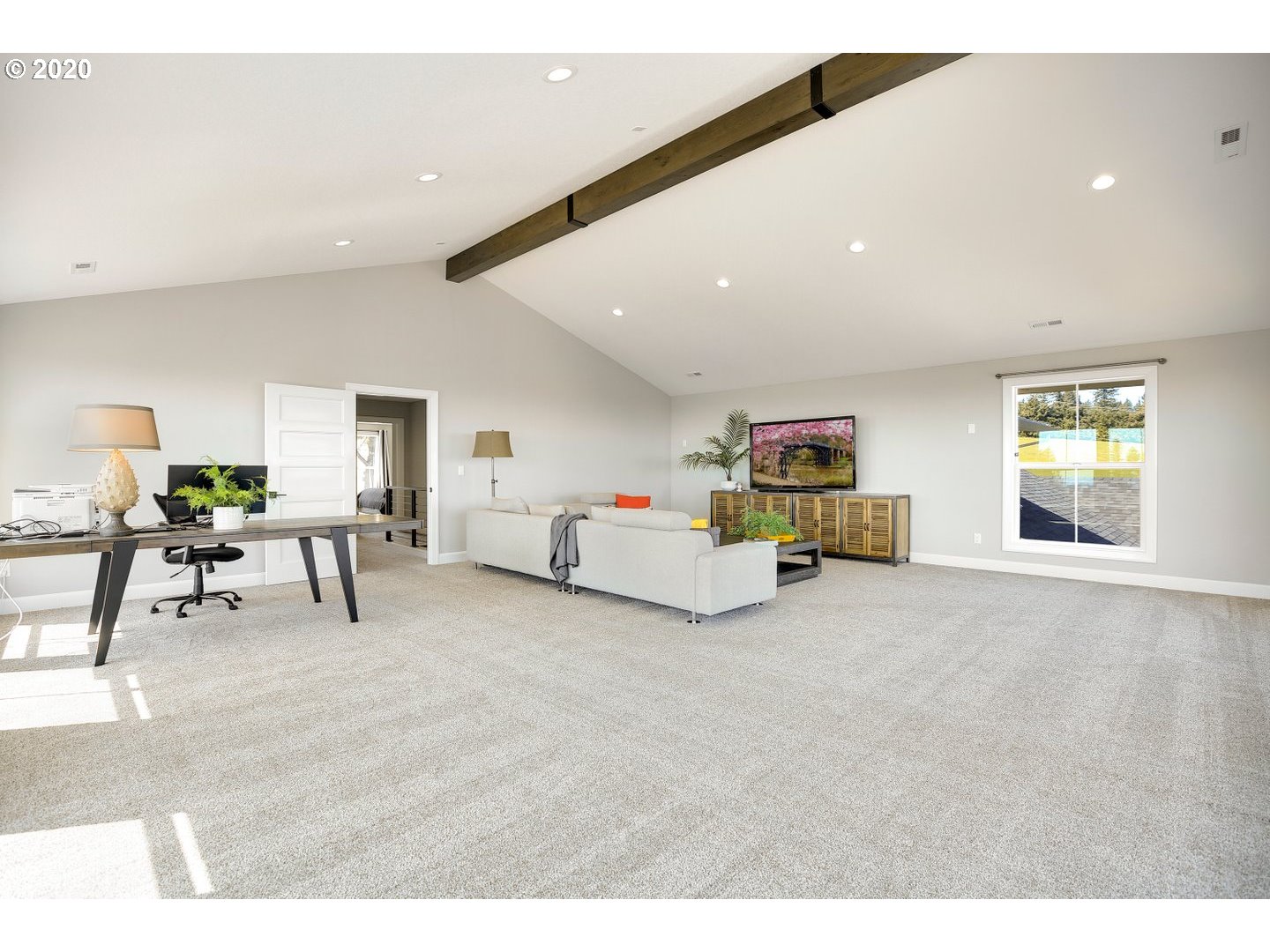 12255 Northeast Parrett Mountain Road Newberg, OR 97132 - Photo 18 of 32