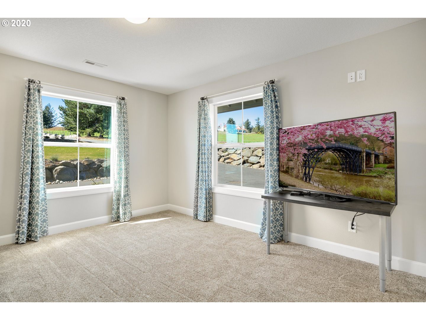 12255 Northeast Parrett Mountain Road Newberg, OR 97132 - Photo 22 of 32