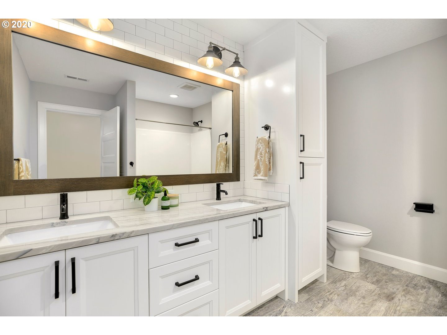 12255 Northeast Parrett Mountain Road Newberg, OR 97132 - Photo 23 of 32