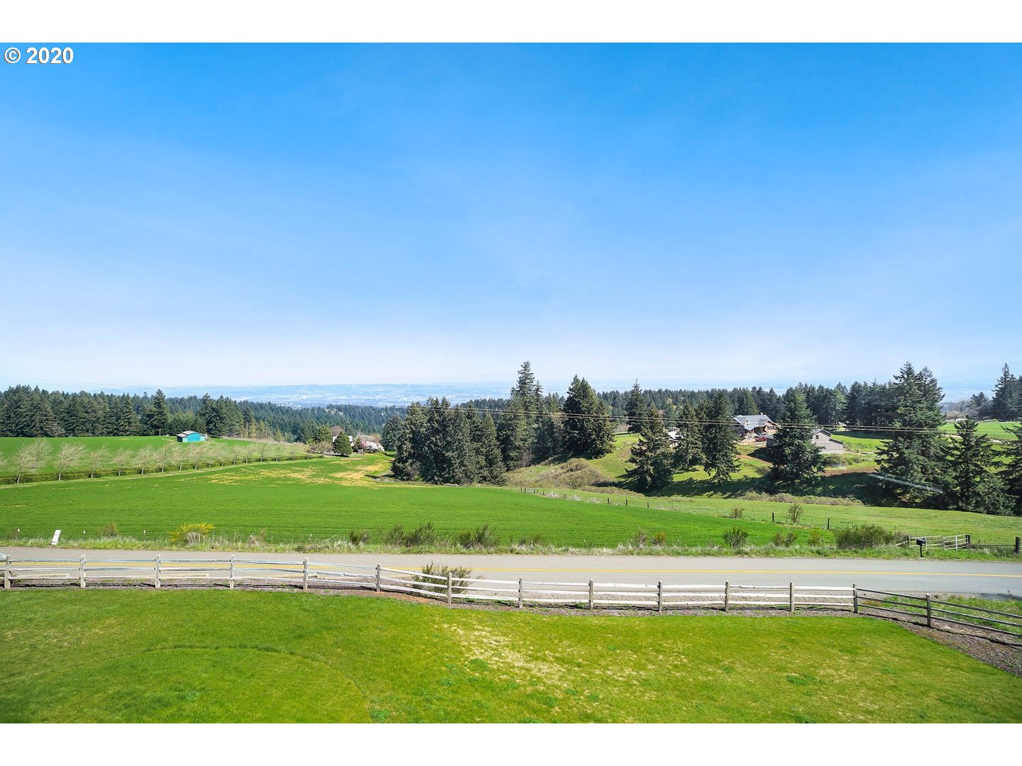 12255 Northeast Parrett Mountain Road Newberg, OR 97132 - Photo 30 of 32