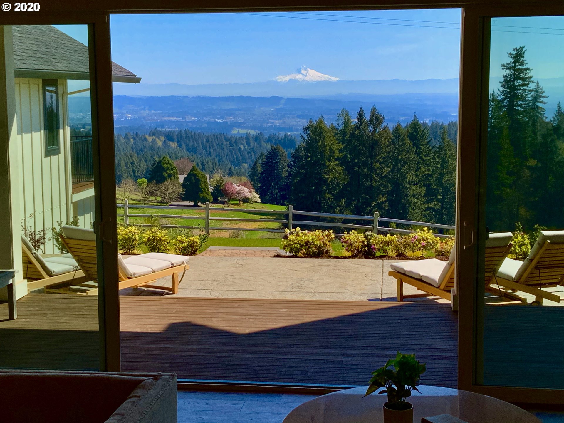 12255 Northeast Parrett Mountain Road Newberg, OR 97132 - Photo 10 of 32