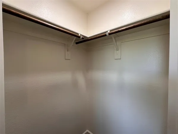 $500 | 11015 Interstate 30 Frontage Road, Unit 6, Cumby, TX 75433