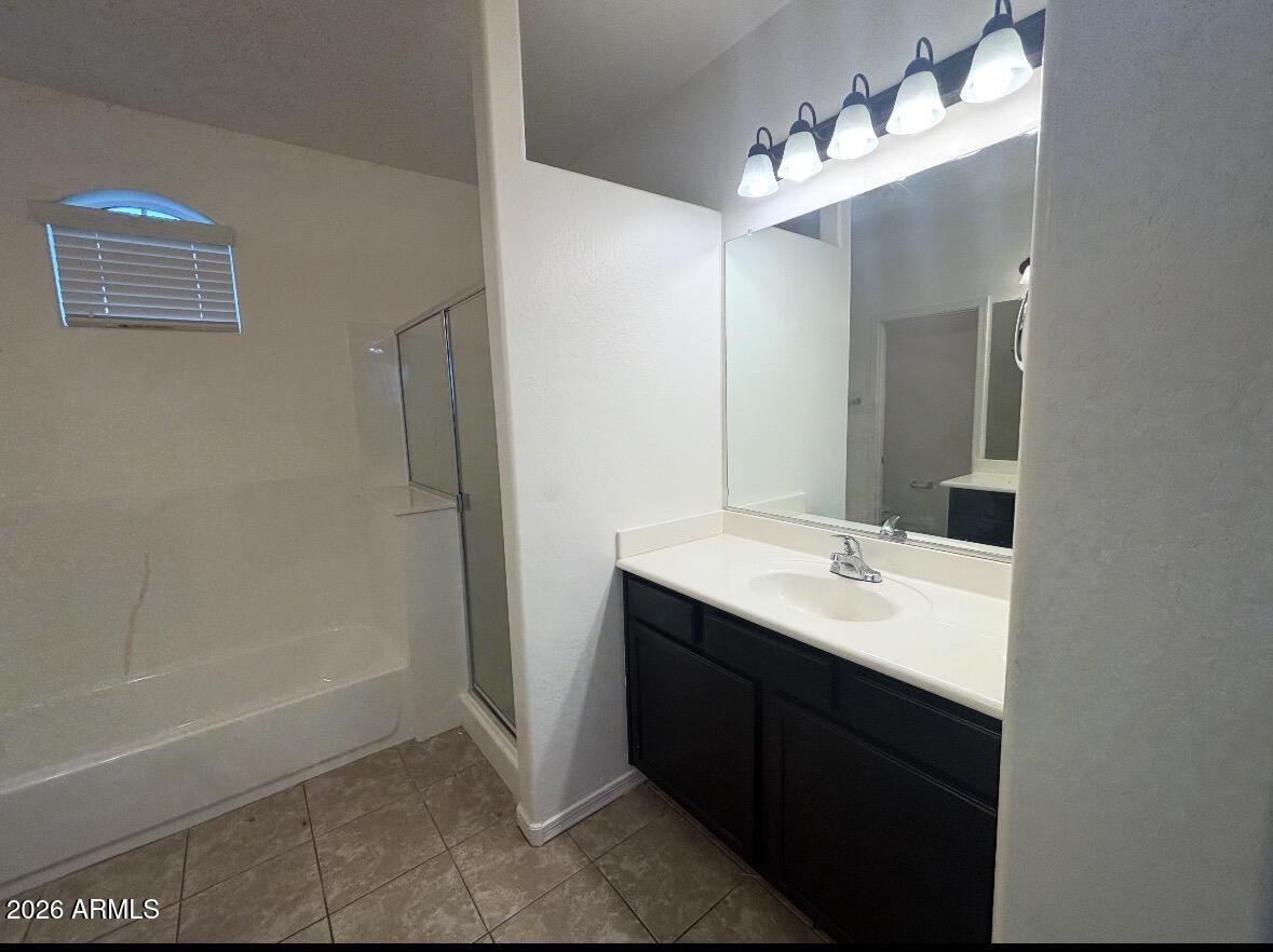 7516 South 27th Place Phoenix, AZ 85042 - Photo 29 of 40 IMG_4878