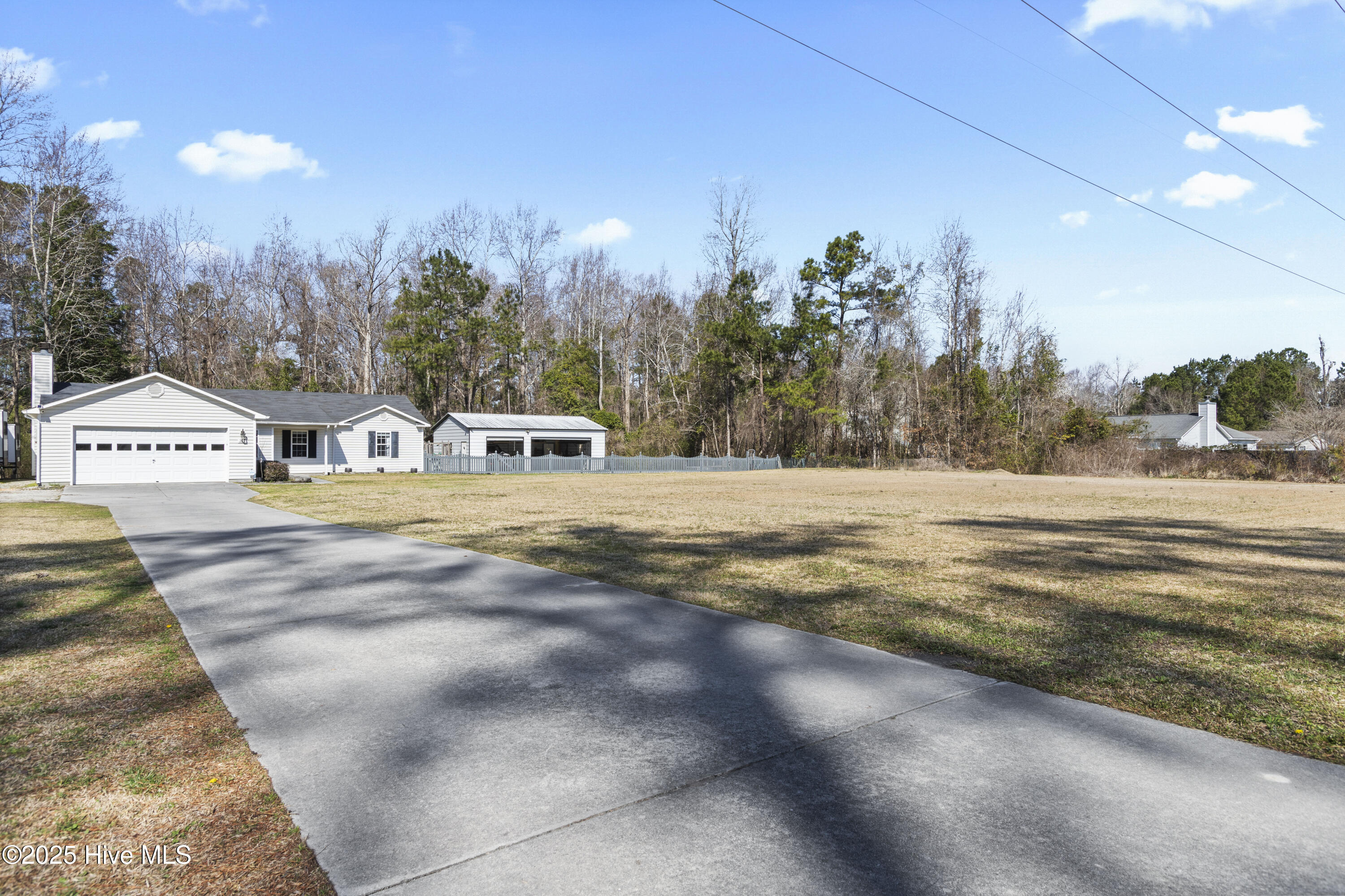 340 Steller Road Jacksonville, NC 28540 - Photo 7 of 43 06