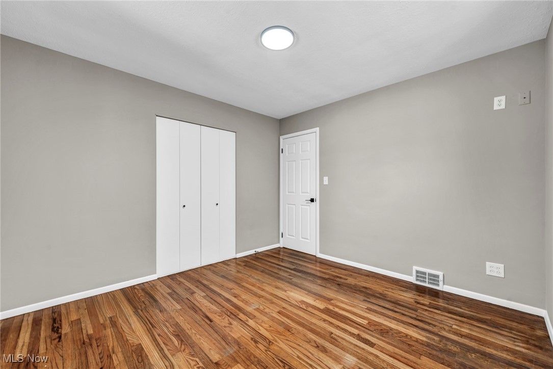 30051 Forestgrove Road Willowick, OH 44095 - Photo 16 of 47