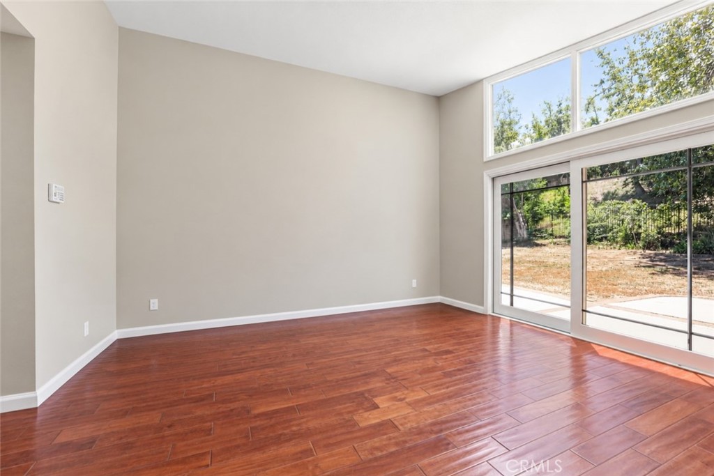 11841 Laughton Way Porter Ranch, CA 91326 - Photo 19 of 26 Gallery Image 19