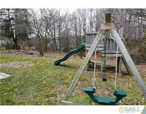 36 Farrington Road Old Bridge, NJ 07747 - Photo 11 of 12 Gallery Image 11