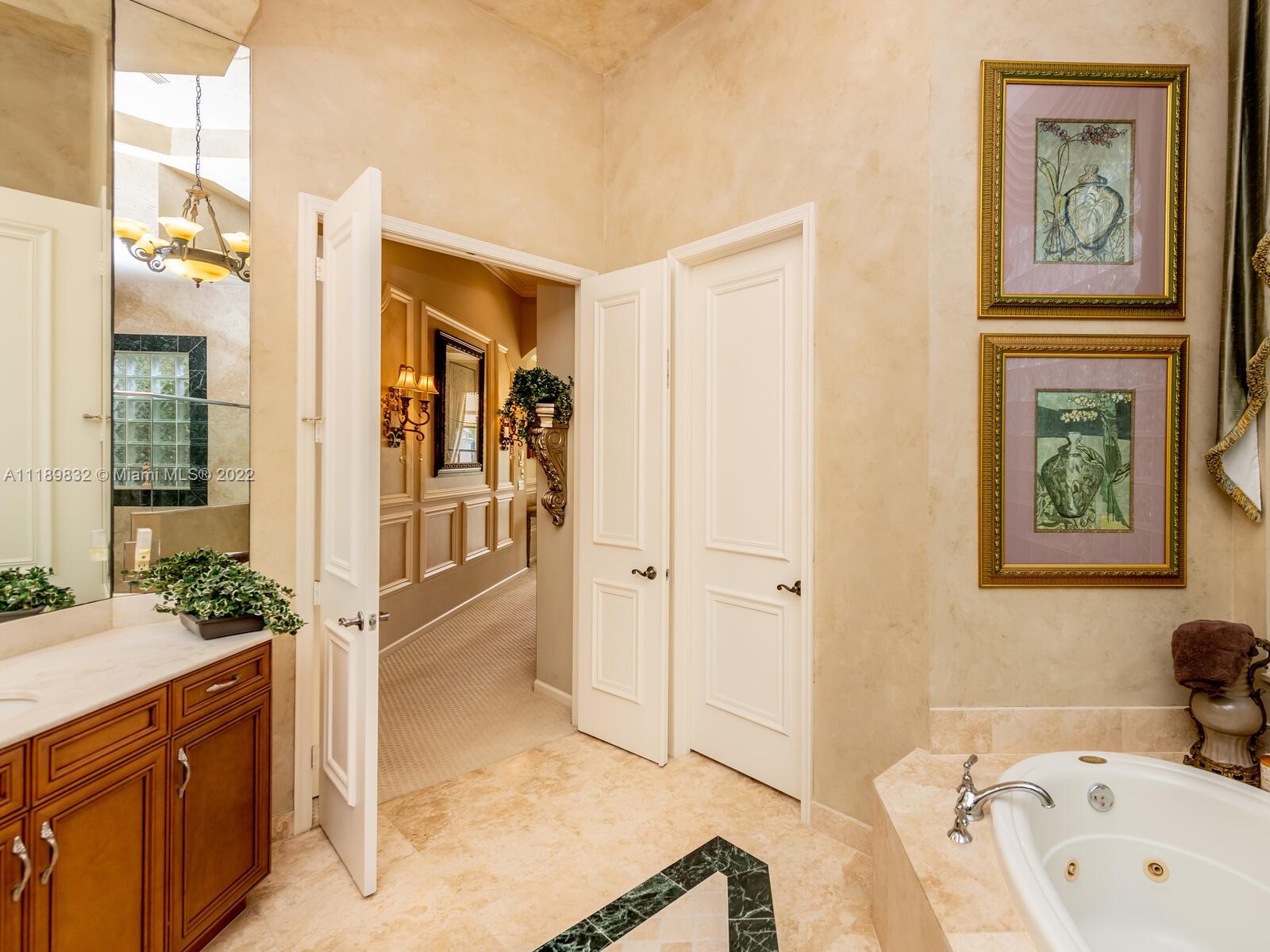 17968 Villa Club Way Boca Raton, FL 33496 - Photo 54 of 100