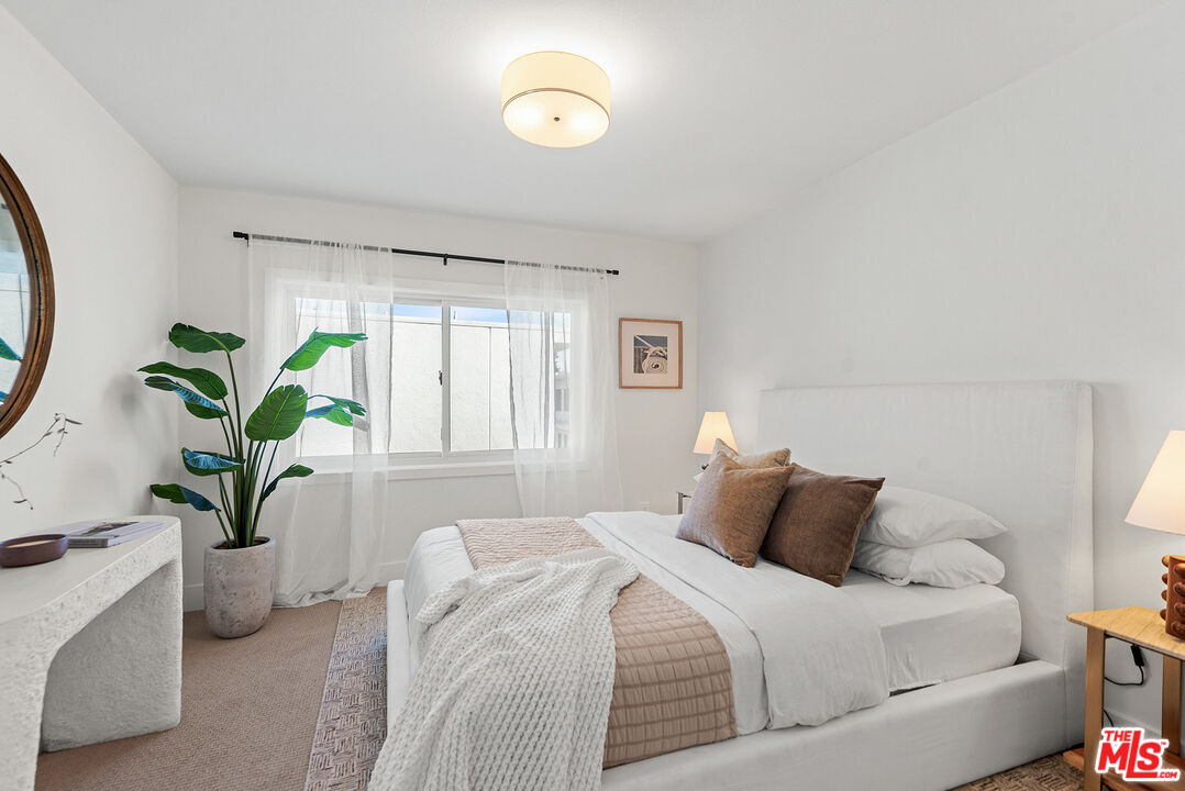 13234 Fiji Way, Unit B Marina del Rey, CA 90292 - Photo 34 of 54