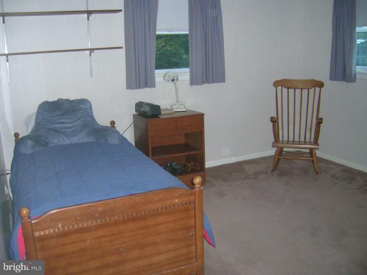 1096 Sparrow Road Jenkintown, PA 19046 - Photo 8 of 25 Gallery Image 8