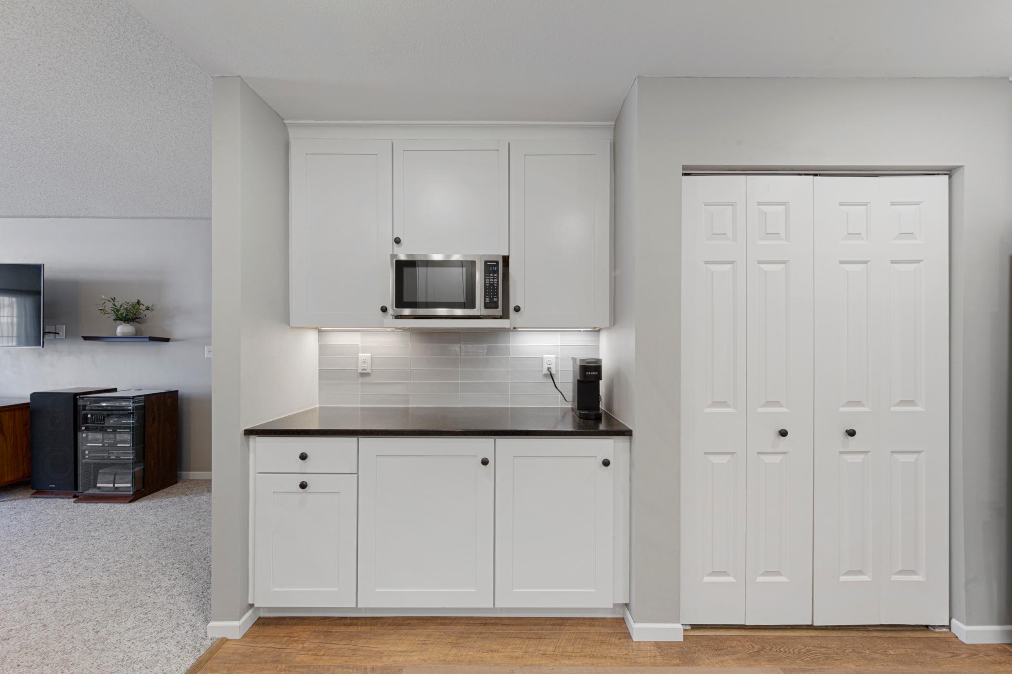 1302 25th Avenue Northwest Faribault, MN 55021 - Photo 6 of 27