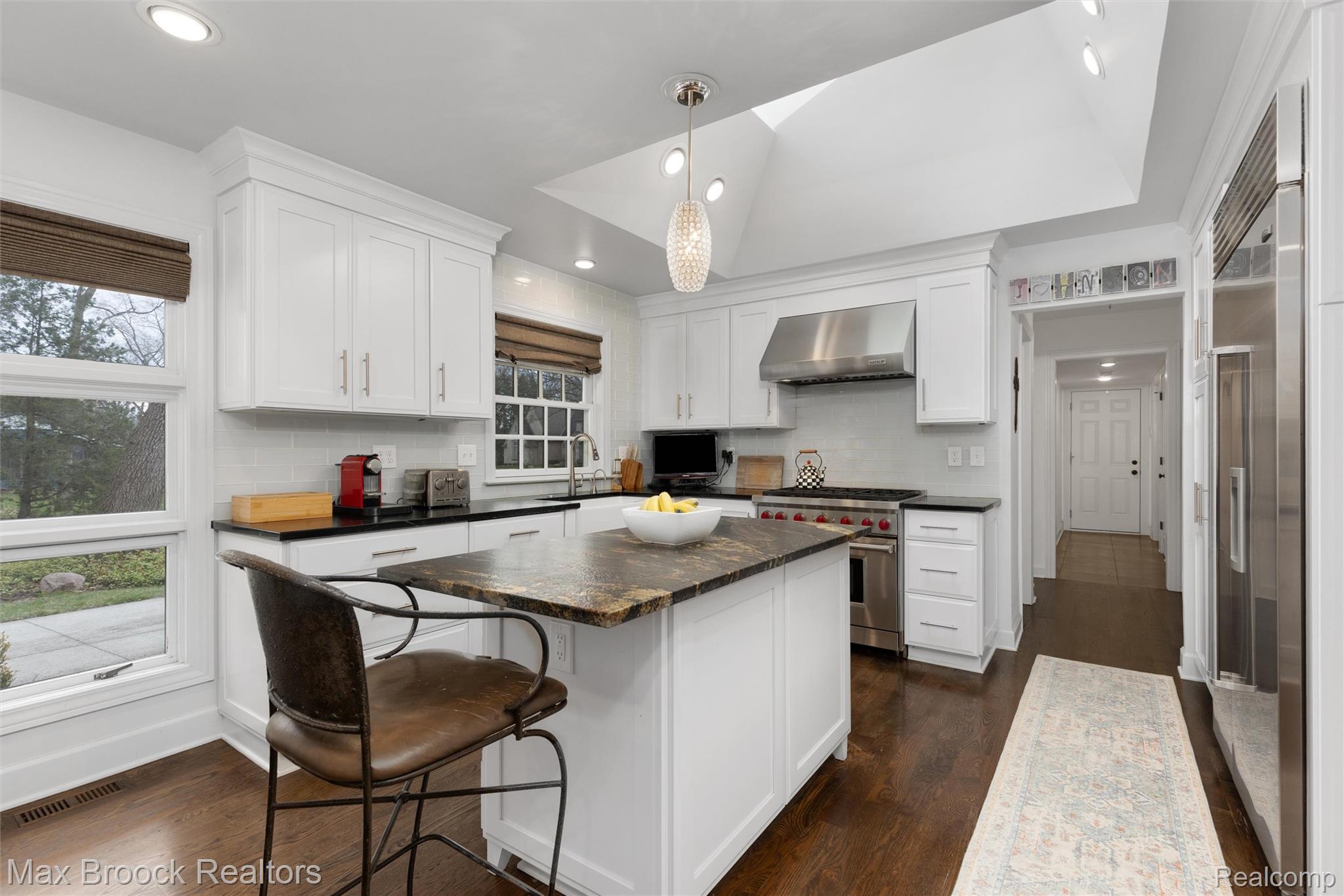3797 South Darlington Road Bloomfield Hills, MI 48301 - Photo 7 of 63 Kitchen