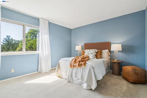 $695,000 | Bay Farm Island, Alameda, CA 94502