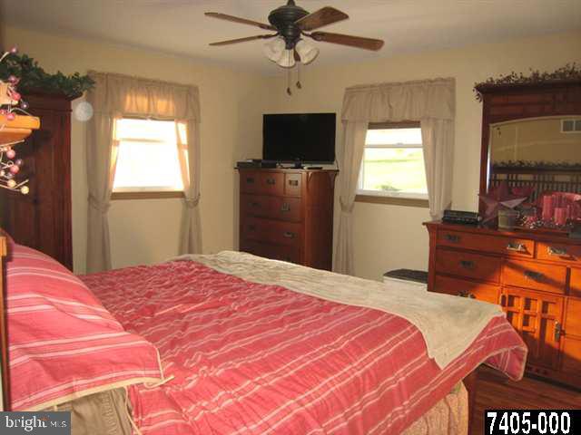 4829 Zeiglers Church Road Spring Grove, PA 17362 - Photo 15 of 22